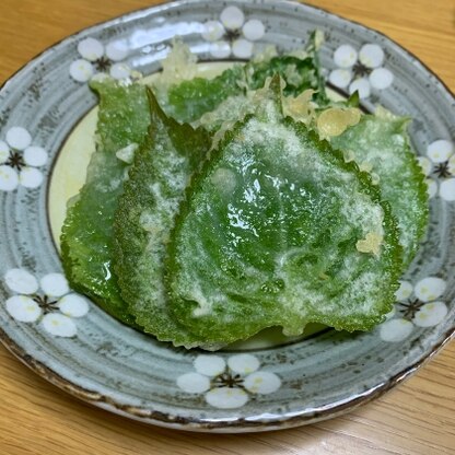 独特な香りや少し硬めの葉っぱも天ぷらなら美味しく頂くことが出来ました♩ごちそう様です！！